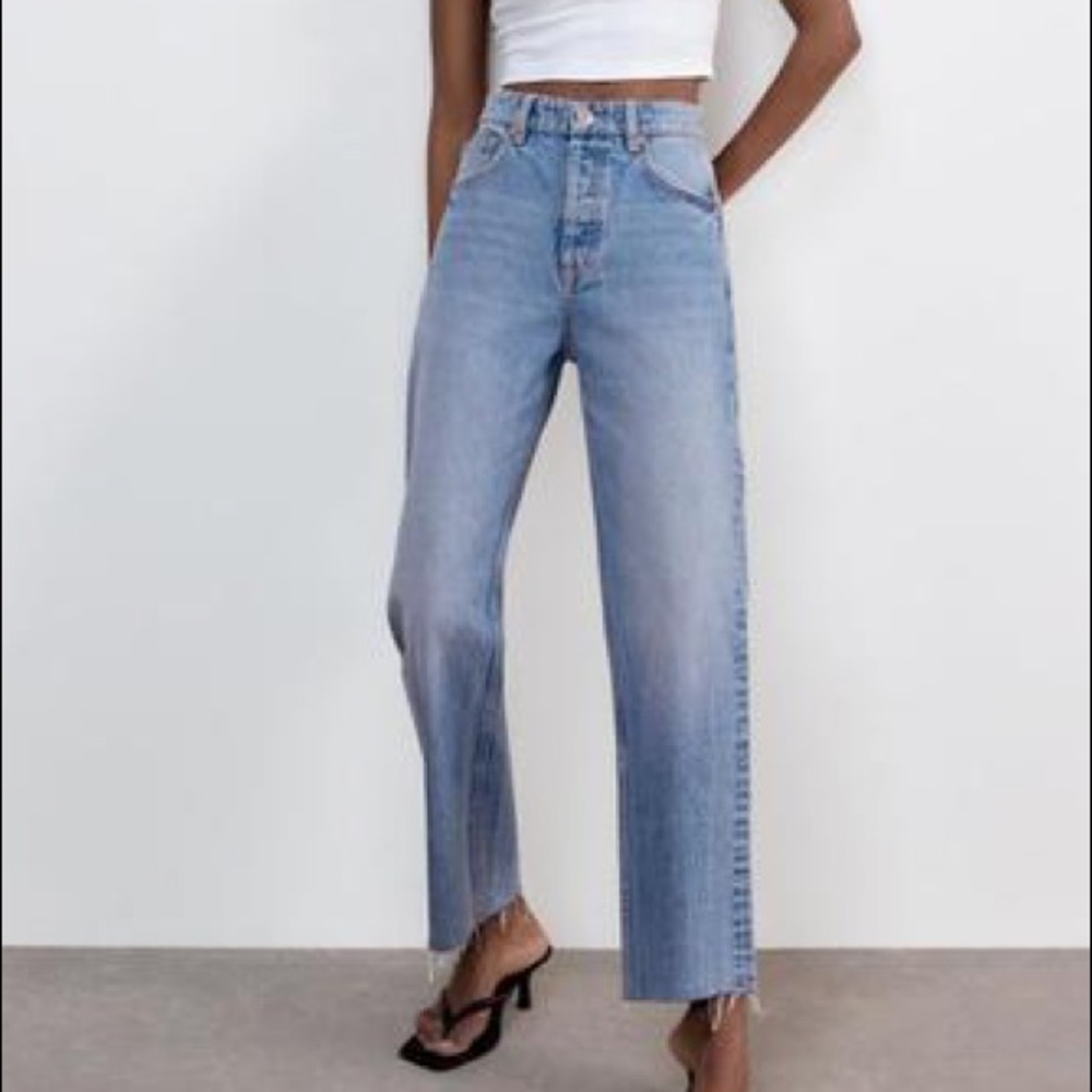 Zara Hi-Rise Straight Leg Jean in Blue
